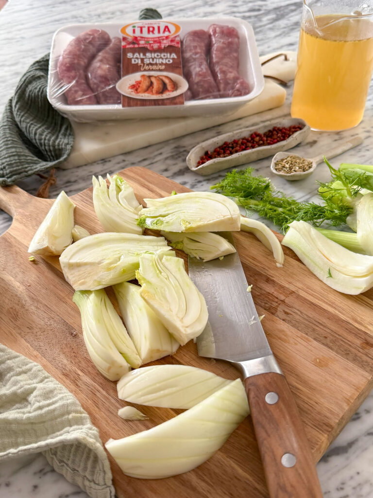 Salsicce brasate con i finocchi