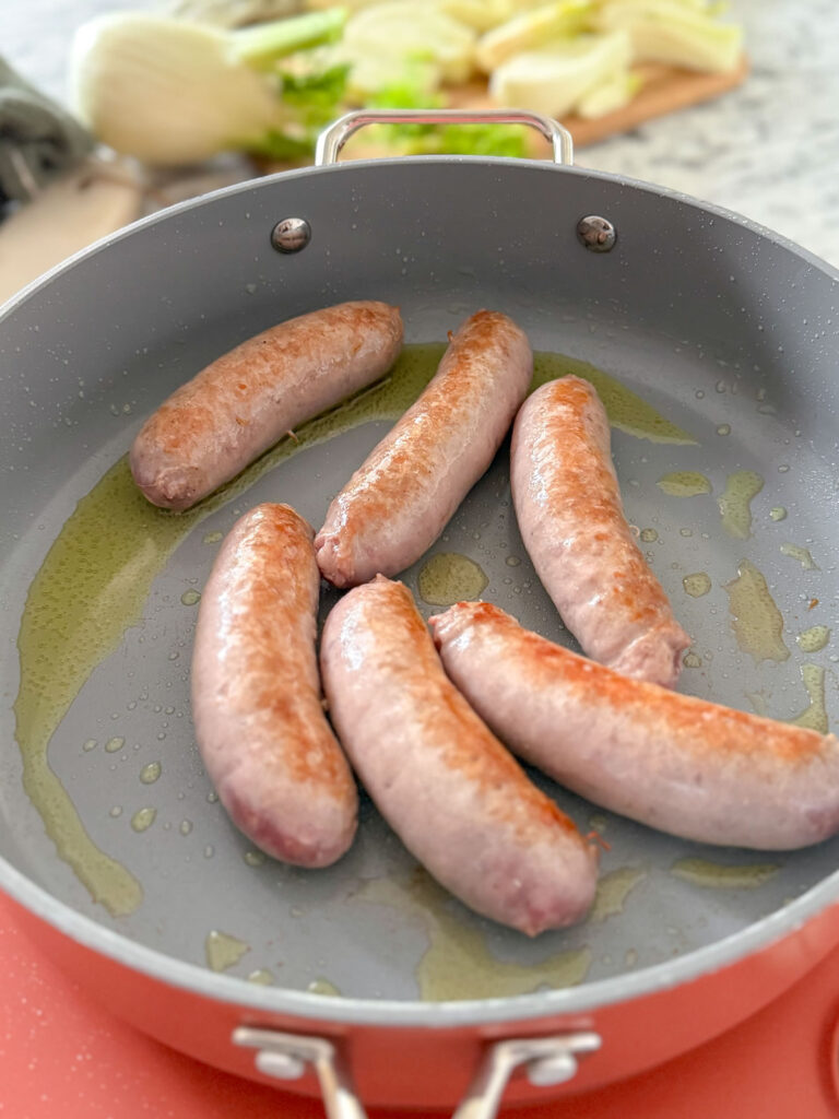 Salsicce brasate con i finocchi