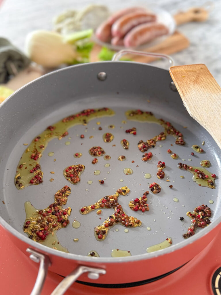 Salsicce brasate con i finocchi